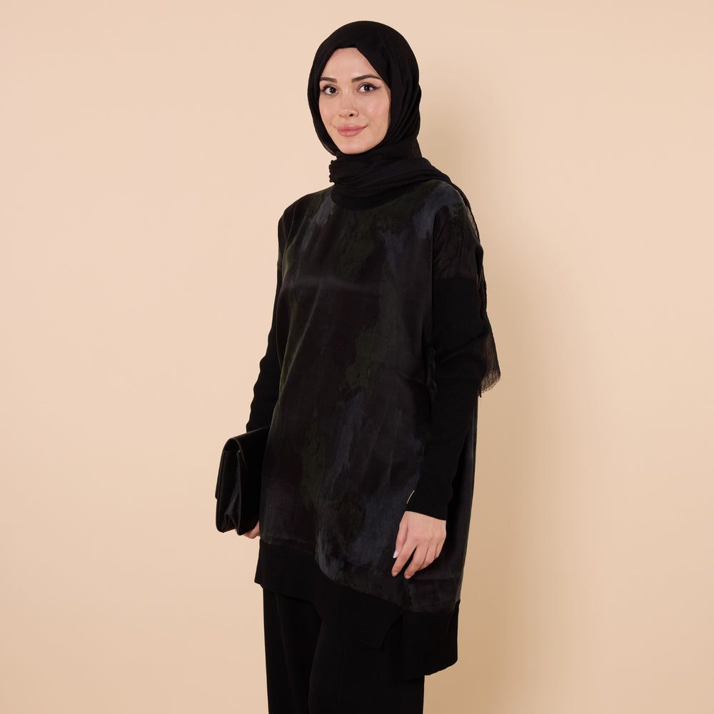 Dokulu Kumaş Detaylı Uzun Tunik