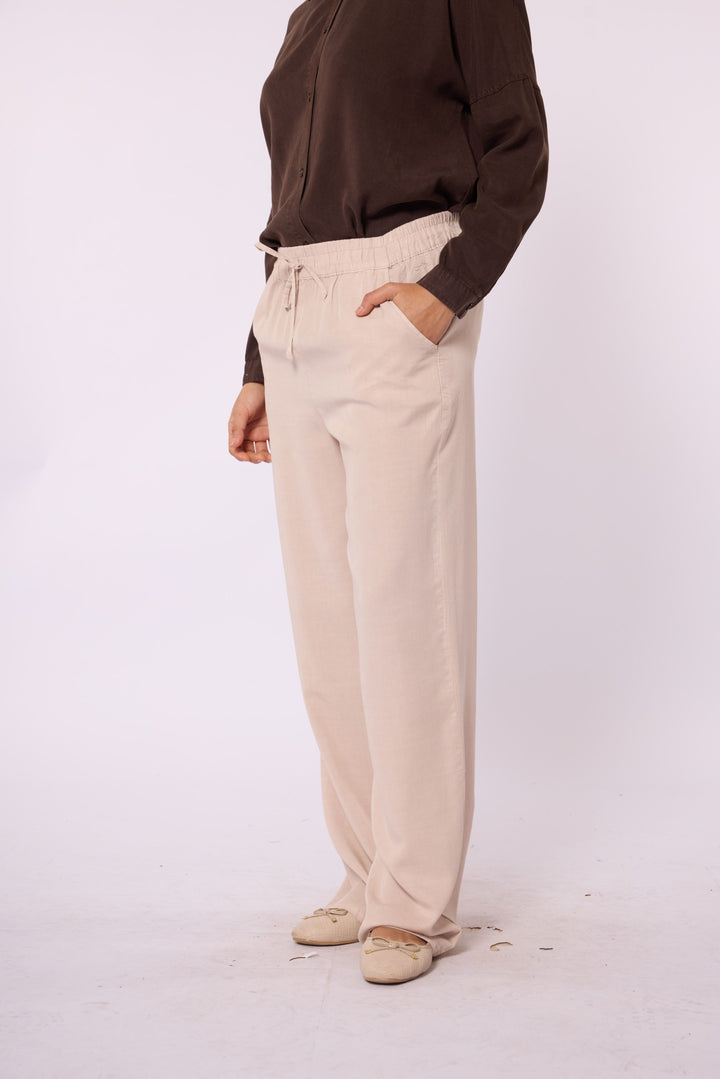 Tencel Kumaş Lastikli Bol Kesim Pantolon