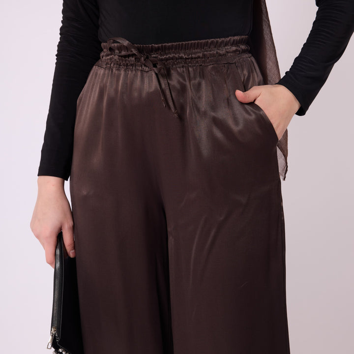 Beli Lastikli Bol Paça Dökümlü Saten Pantolon