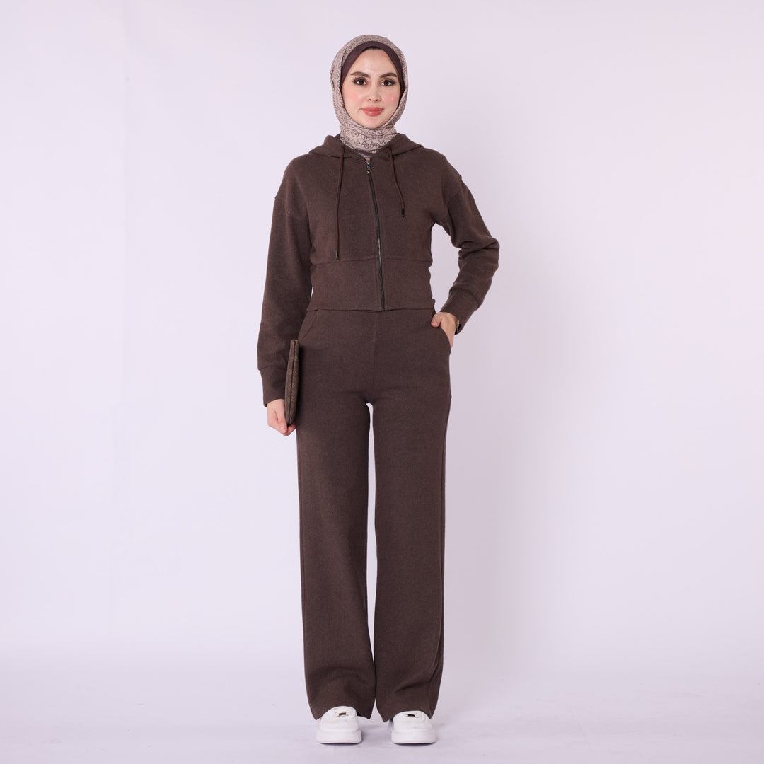 Kapüşonlu Crop Sweatshirt ve Bol Paça Pantolon İkili Takım
