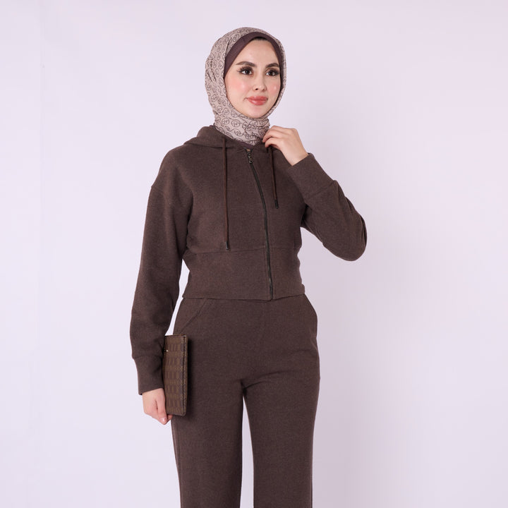 Kapüşonlu Crop Sweatshirt ve Bol Paça Pantolon İkili Takım