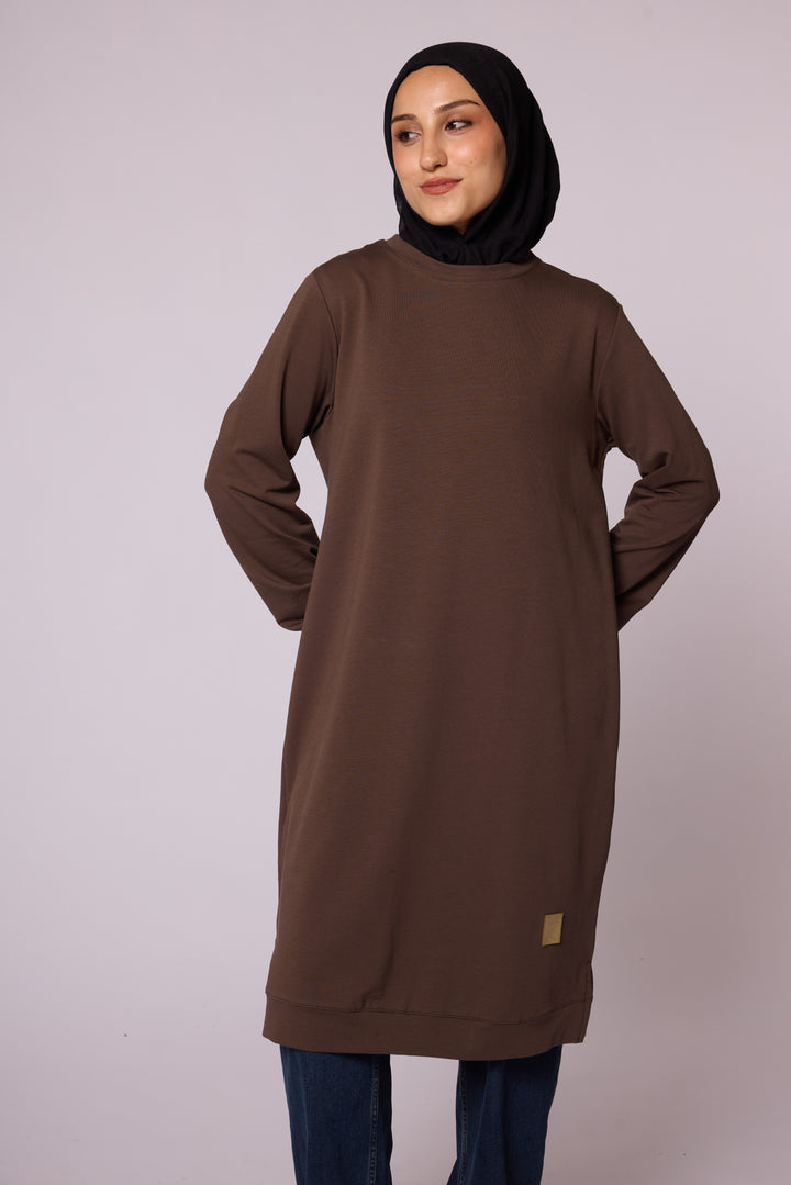 Minimal Tasarımlı Uzun Rahat Kesim Tunik