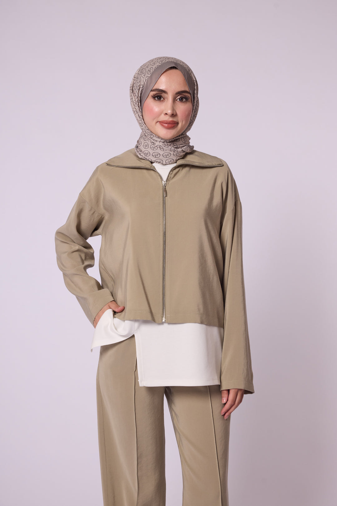 Fermuarlı Ceket Pantolon Takımı