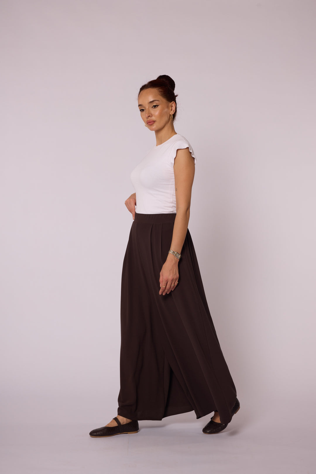 Yüksek Bel Pile Detaylı Geniş Paça Pantolon