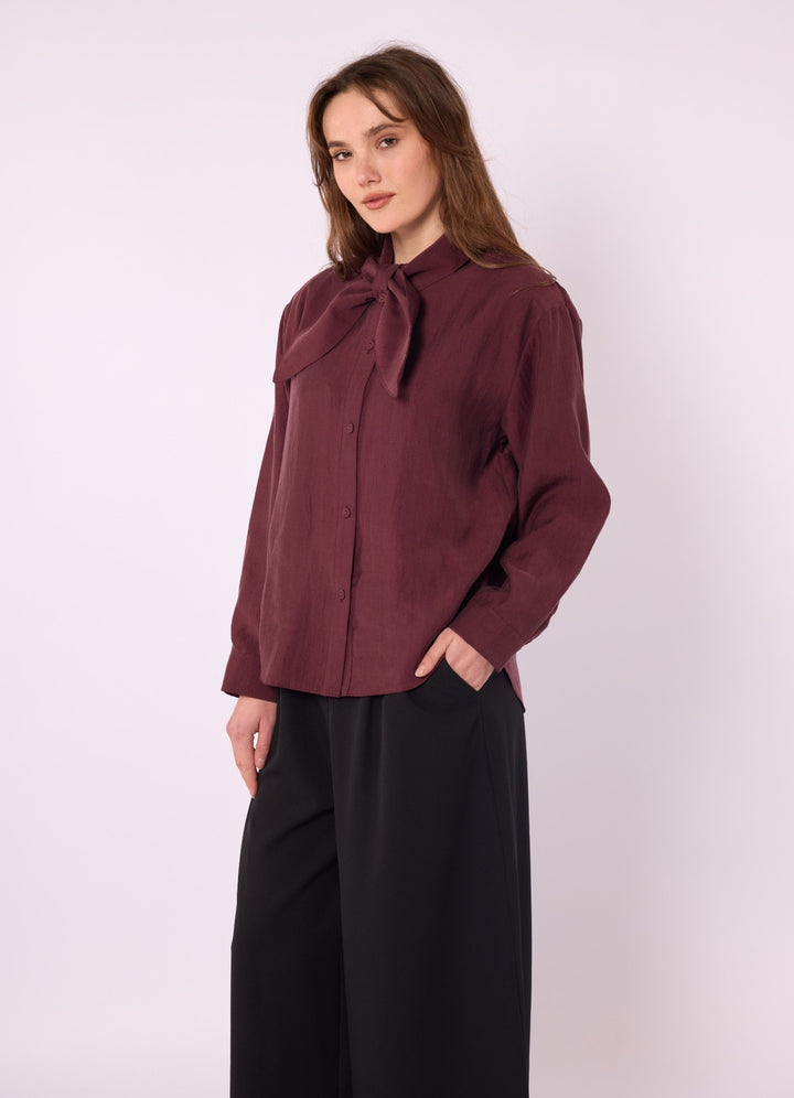 Fiyonk Detaylı Tencel Gömlek