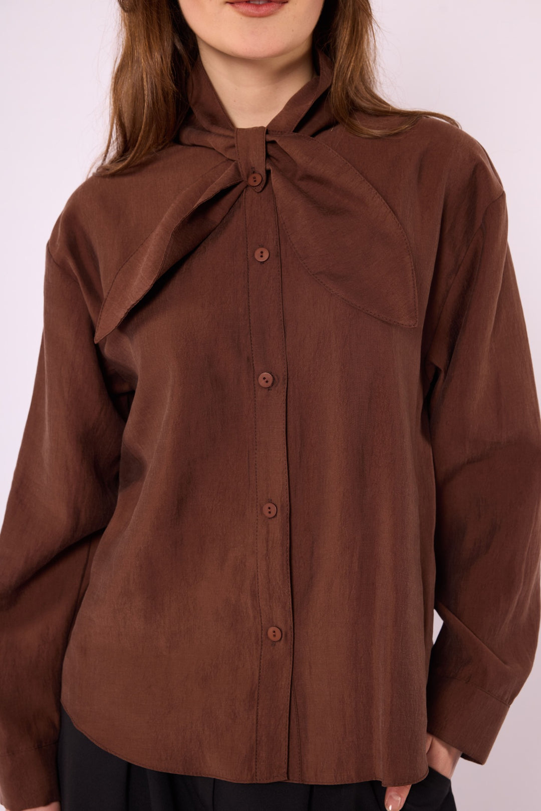 Fiyonk Detaylı Tencel Gömlek