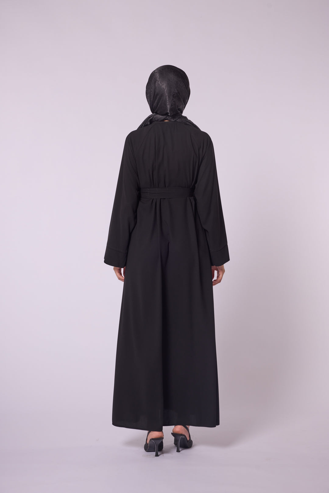 Siyah Astarlı Koton Abaya | Kuşaklı Yazlık Tesettür Abaya