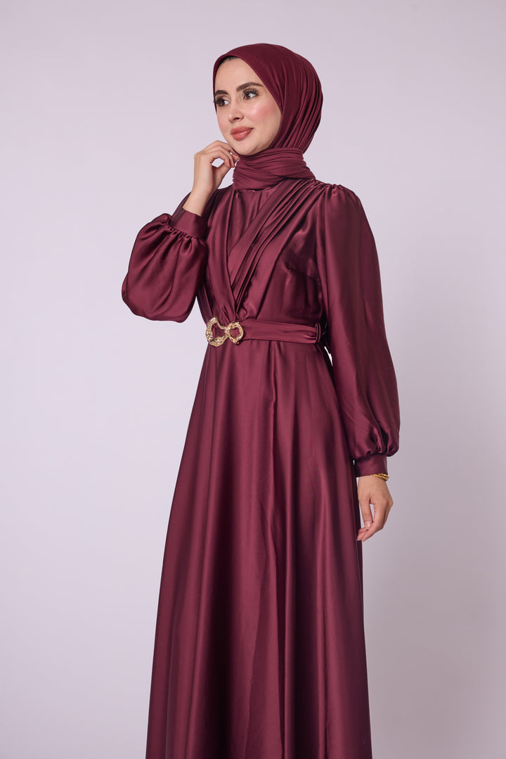 Altın Tokalı Siyah Uzun Elbise – Model Abacı Giyim
