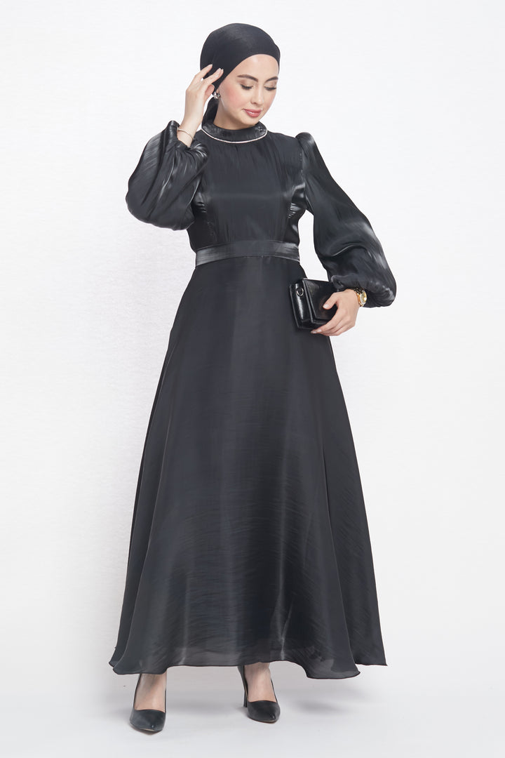 17046 ELBİSE