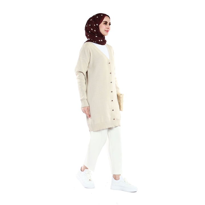 Oversize V Yaka Triko Parlak Metal Düğme Detaylı