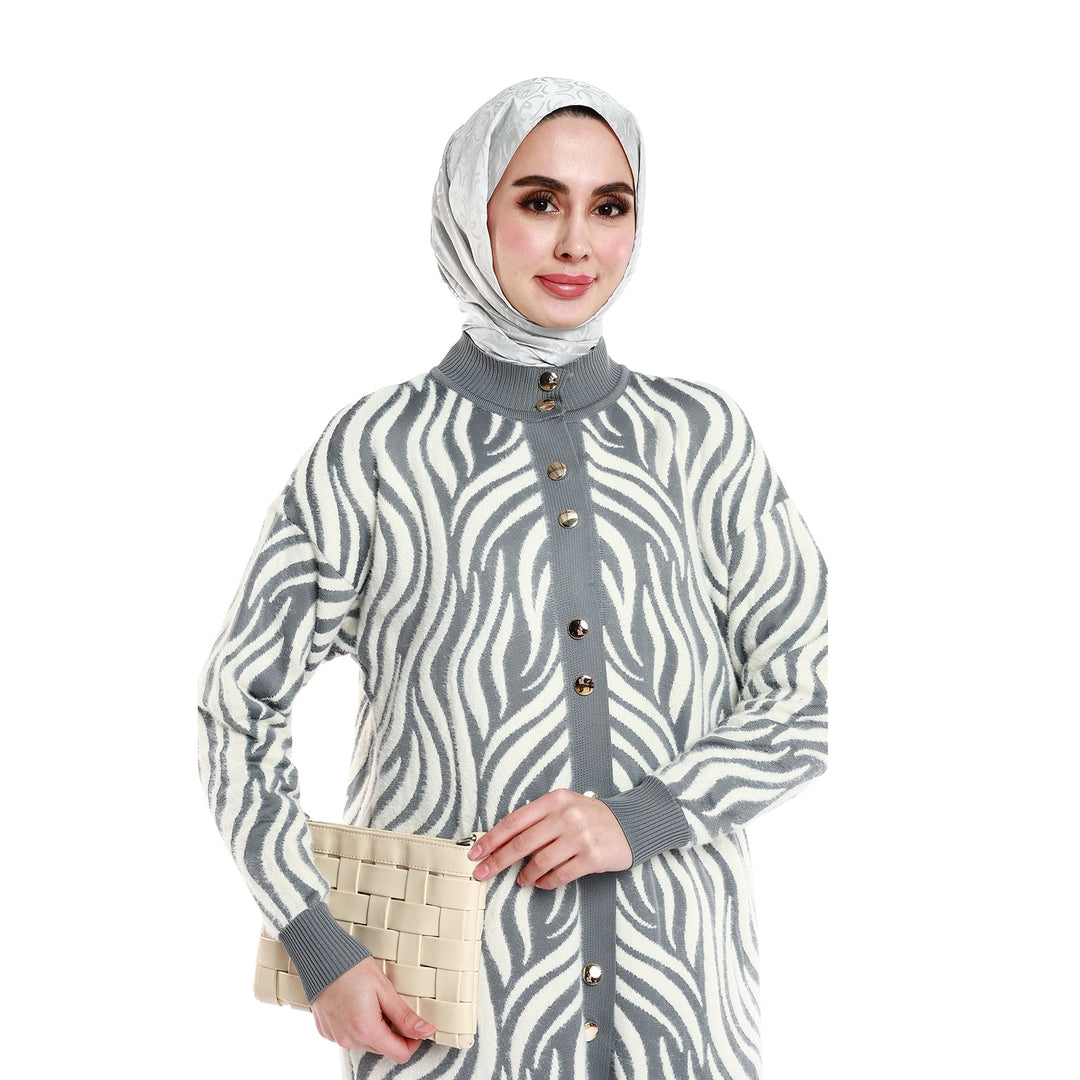 Zebra Desenli Boğazlı Parlak Düğme Detaylı Triko Hırka ABACI Online Türkiye