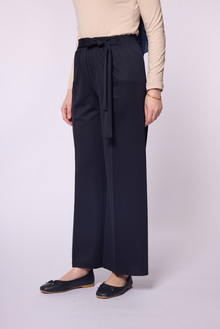Bağlama Detaylı Geniş Paça Pantolon