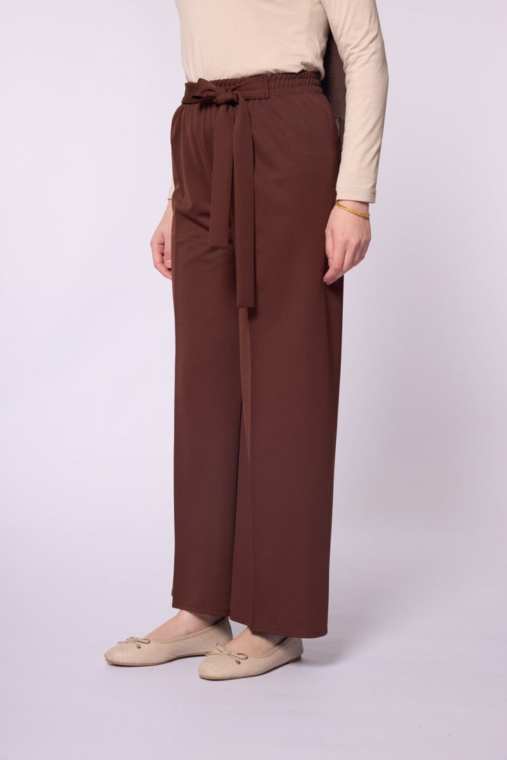 Bağlama Detaylı Geniş Paça Pantolon