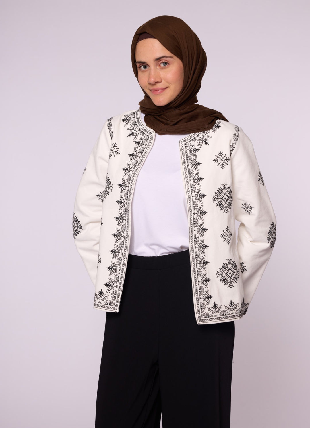 Şal Yaka Nakış Detaylı Kot Ceket