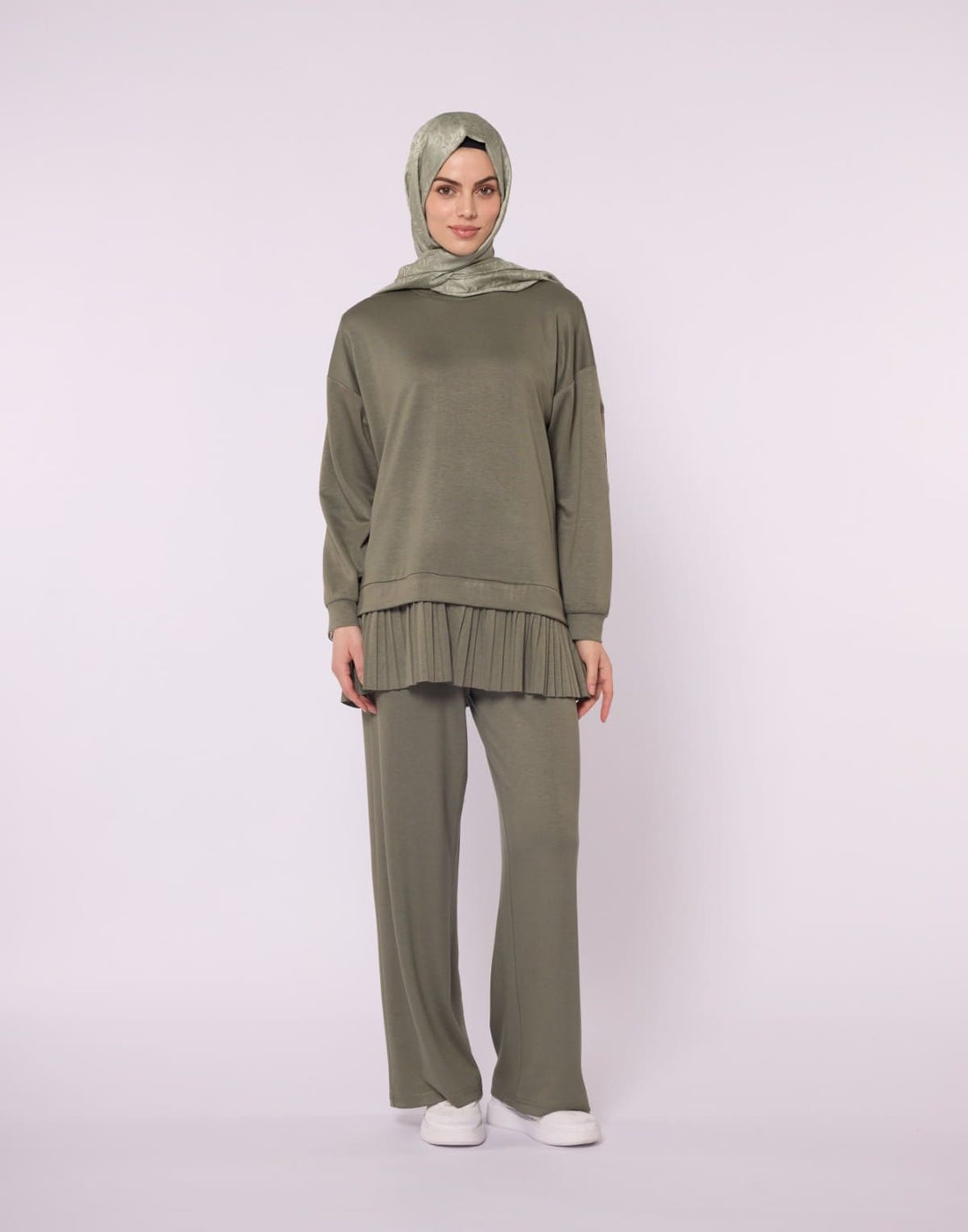 Pilise Detaylı Oversize Düşük Kol Takım